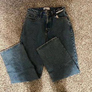 Abercrombie curve love 90s relaxed Jean